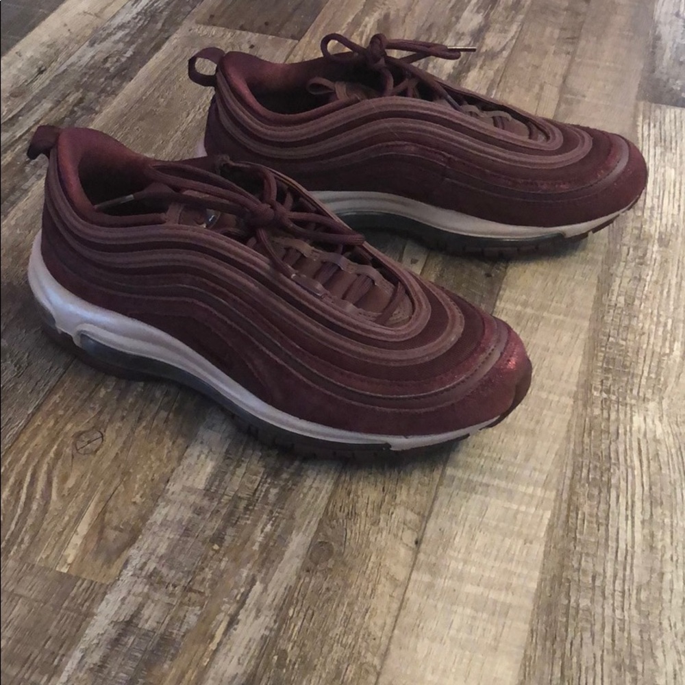 maroon nike air max 97’s